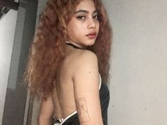 JaneMonet - shemale with black hair webcam at LiveJasmin