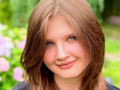 JaneRosses - female with red hair webcam at LiveJasmin