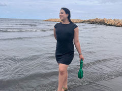 JanneAnturi - shemale with brown hair webcam at LiveJasmin