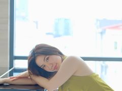 AmelindaPaul - female with black hair webcam at LiveJasmin