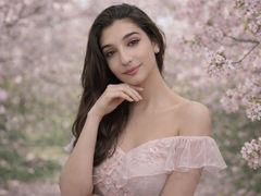 JasminAvely from LiveJasmin