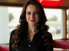 JasmineHuxley - female with brown hair webcam at LiveJasmin