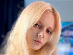 JaunitaHereth - female with brown hair webcam at LiveJasmin