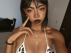 JazCrochet from LiveJasmin