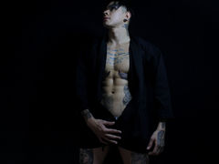 james_trece - male webcam at ImLive