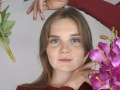 JeannetteMoher - female with red hair and  big tits webcam at LiveJasmin