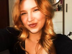 JenetteFolson - blond female webcam at LiveJasmin