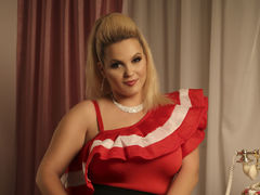 JennaNewton - female with brown hair and  big tits webcam at LiveJasmin