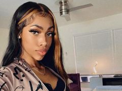 JennaSmart - female with black hair and  small tits webcam at LiveJasmin