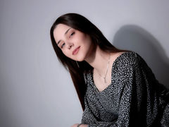 JennieHartmann - female with brown hair webcam at LiveJasmin