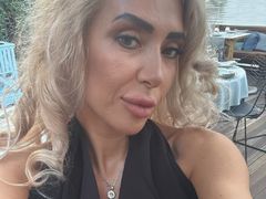 CindyDallas - blond female with  big tits webcam at LiveJasmin