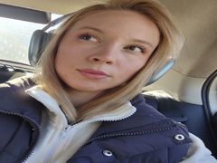 JenniferSnoow from LiveJasmin