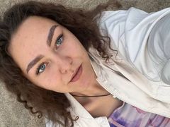 JennyMiy from LiveJasmin