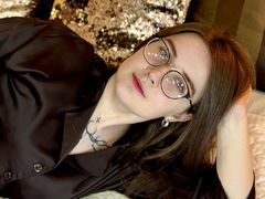 JessBang - female with red hair webcam at LiveJasmin