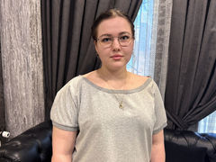 JessTain - female with brown hair webcam at LiveJasmin