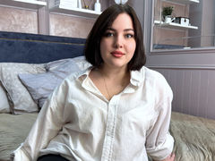 JessTain from LiveJasmin