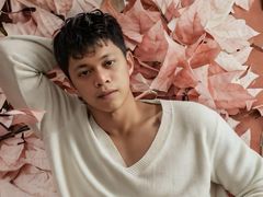 JessTony - male webcam at LiveJasmin