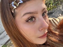 JessicaHoney from LiveJasmin