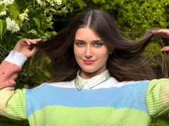 JessicaJewell - female with brown hair webcam at LiveJasmin