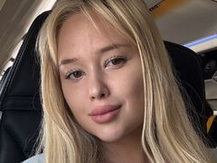 JessieAmes - blond female webcam at LiveJasmin