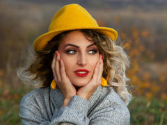 JessycaPike - blond female with  big tits webcam at LiveJasmin