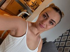 JessyeMarck - blond female webcam at LiveJasmin