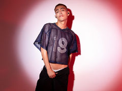 JetMonyGold - male webcam at LiveJasmin