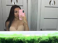 JinaDeines from LiveJasmin