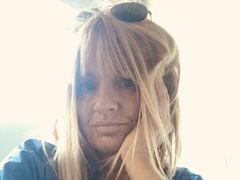 JOYSUNLIGHT - blond female with  big tits webcam at LiveJasmin