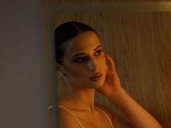 JoanSnyder from LiveJasmin