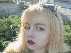 JoanWests from LiveJasmin