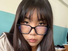 JodeeKrumholz - female with brown hair and  small tits webcam at LiveJasmin