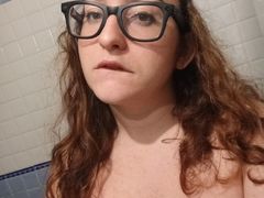JoleneBeretta - female with brown hair and  big tits webcam at LiveJasmin