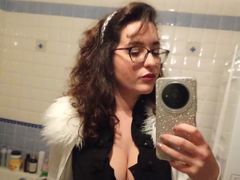 JoleneBeretta - female with brown hair and  big tits webcam at LiveJasmin