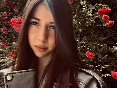JolynHouts from LiveJasmin
