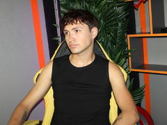 JonnyDark from LiveJasmin