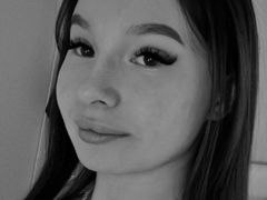 JoyceLeen from LiveJasmin