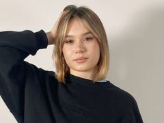 JoyeLatin from LiveJasmin