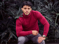 JuanBlade from LiveJasmin