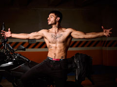 JuanBlade - male webcam at LiveJasmin