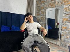 JuanPiedraita from LiveJasmin