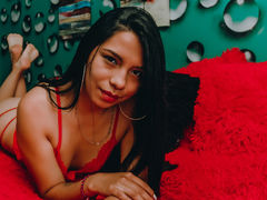 CarolGonzalez from LiveJasmin