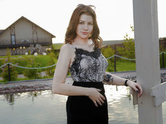 JuicyHelenX - blond female webcam at LiveJasmin