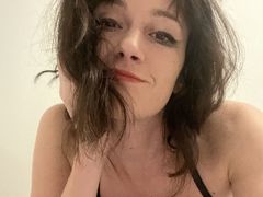 JuliaLaura from LiveJasmin