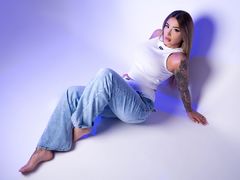 HelenVolver - blond female with  big tits webcam at LiveJasmin