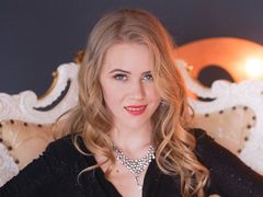 JuliaSullevan - blond female webcam at LiveJasmin