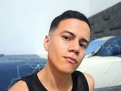 JulianAranda from LiveJasmin