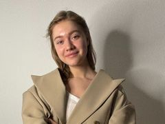 JulianaGarfield from LiveJasmin