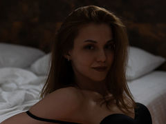 JulieHopps from LiveJasmin