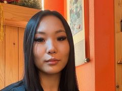 JulienneCulpit - female with black hair webcam at LiveJasmin